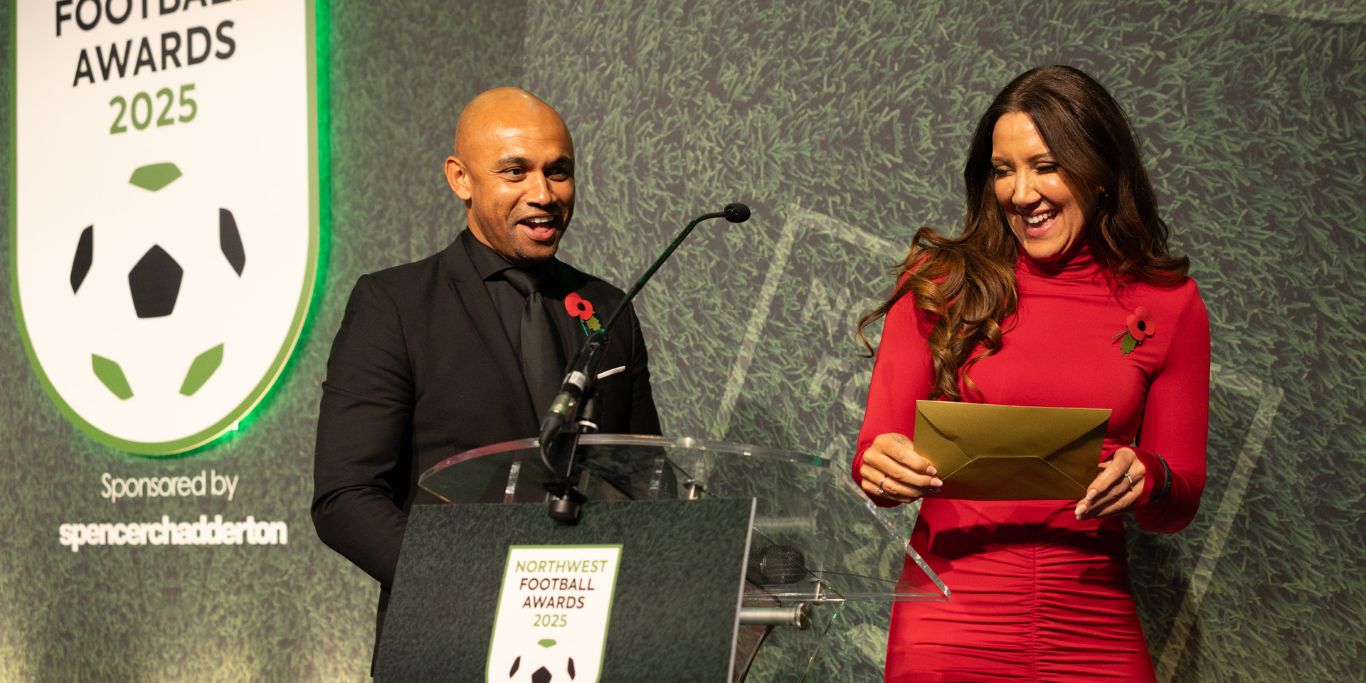 WIF join in celebrating success at the Northwest Football Awards